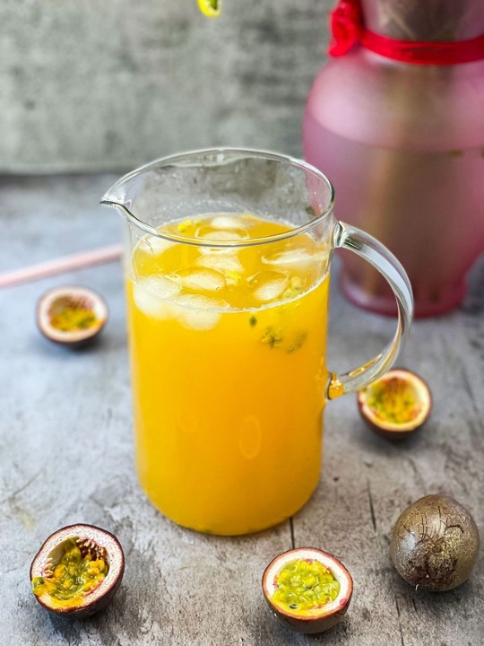 Passionfruit (Maracuya) Drink - 20 Oz
