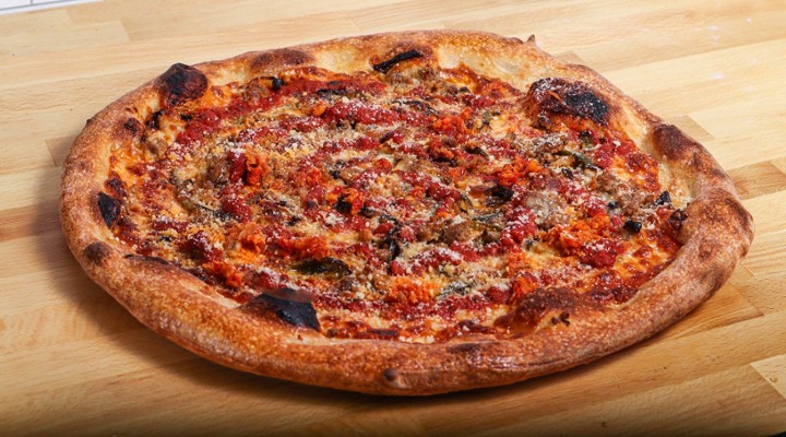 SAUSAGE AND PEPPERS PIZZA