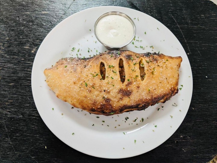 The Gauntlet Calzone