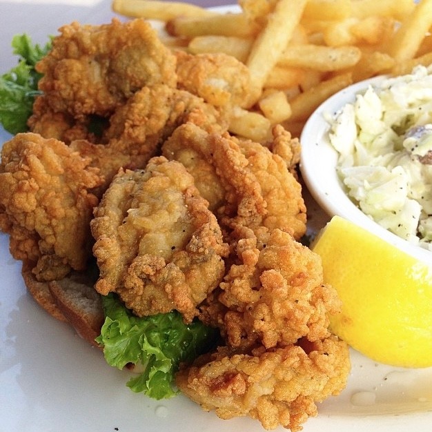 Fried Local Oyster Plate