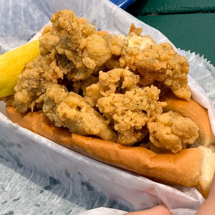 Fried Whole Belly Clam Roll