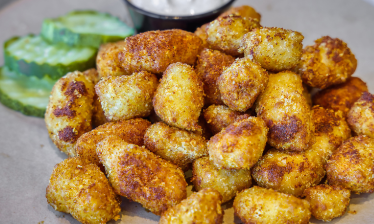 Nashville Hot Cheese Curds