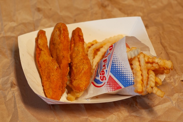 (3) Piece Chicken Strips & Fries Basket
