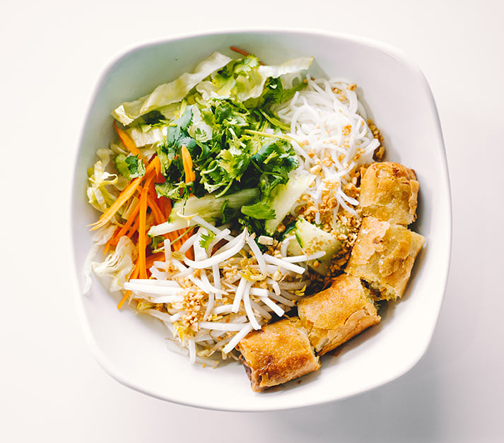 Egg Rolls Salad