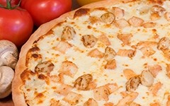 Garlic Chicken Pizza