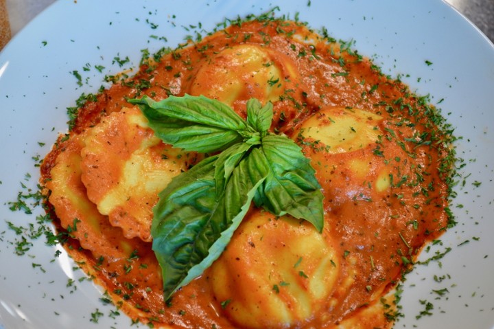 Lobster Ravioli With Pink Sauce