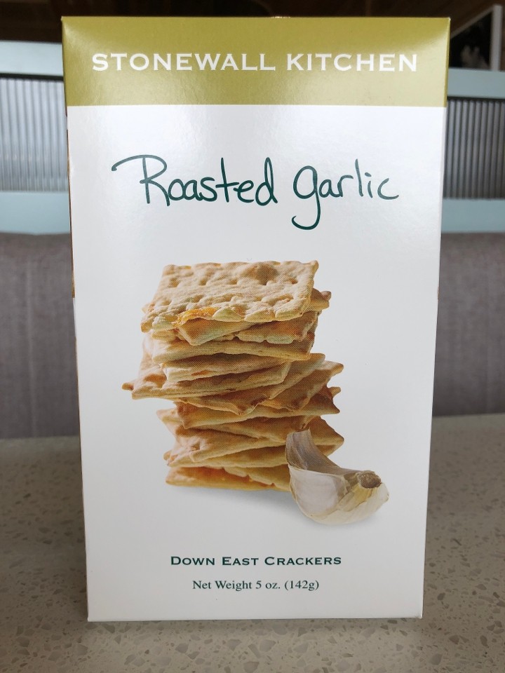 Roasted Garlic Crackers