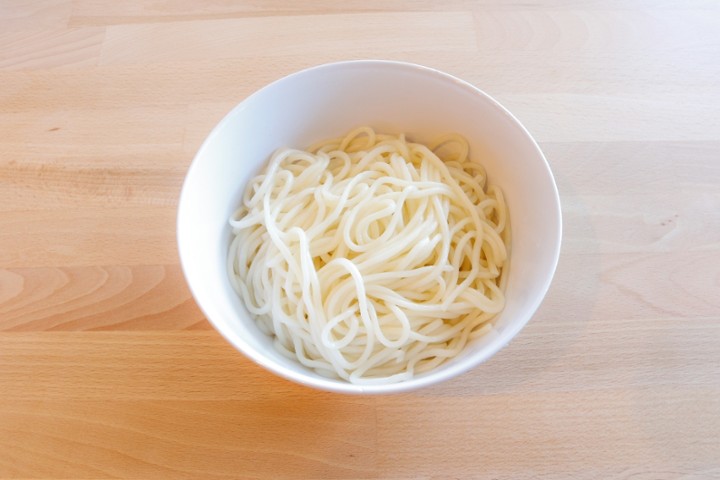 Plain Noodles On Side