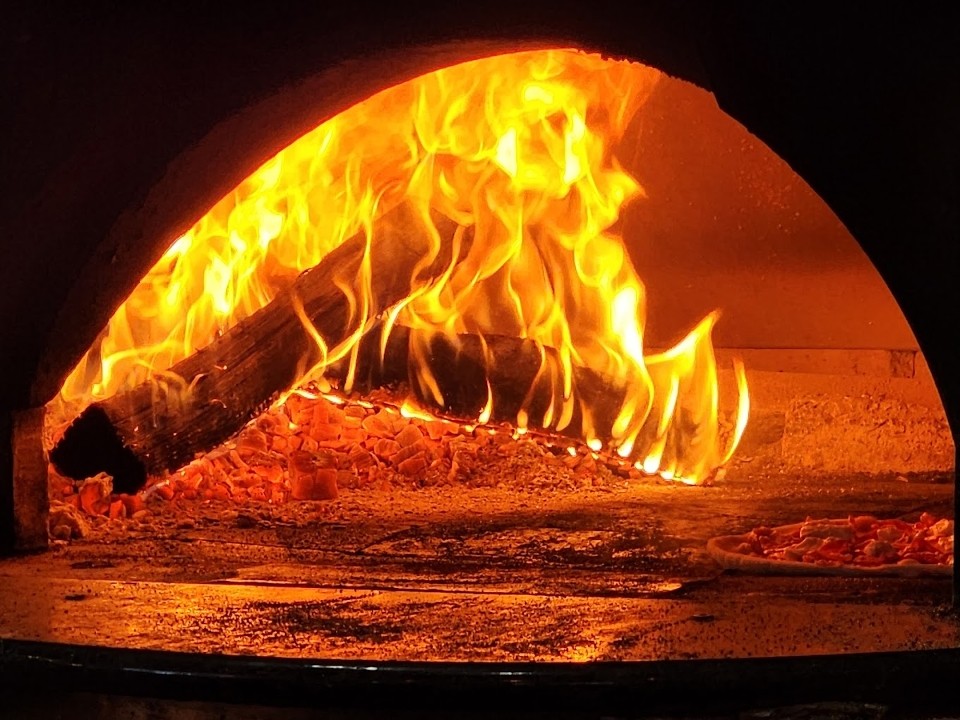 Amato's Woodfired Pizza | Delaware