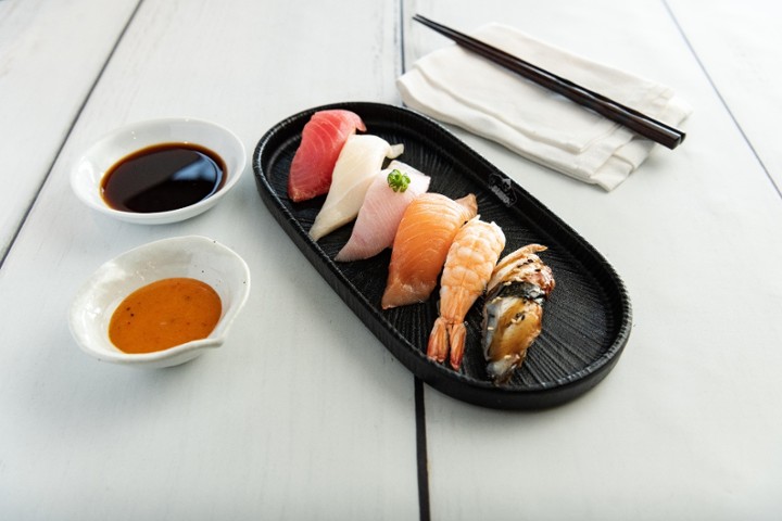N8. Sushi Deluxe