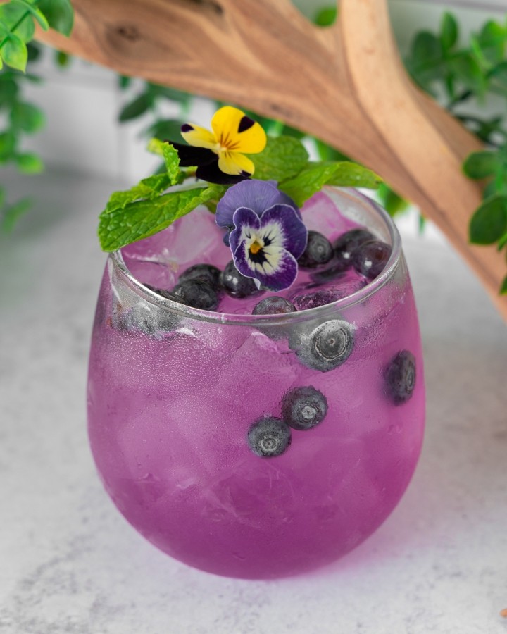 Lavender Blueberry Lemonade
