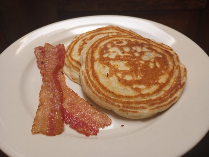 Pancakes w/Choice of Meat