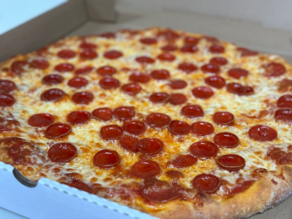 9031 E Frontage Dr, Palmer, Alaska 99645 Pizza Box Nachos