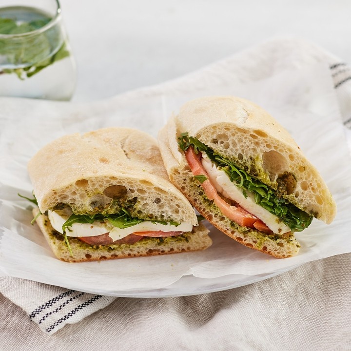 G&G Fresh Mozzarella Sandwich