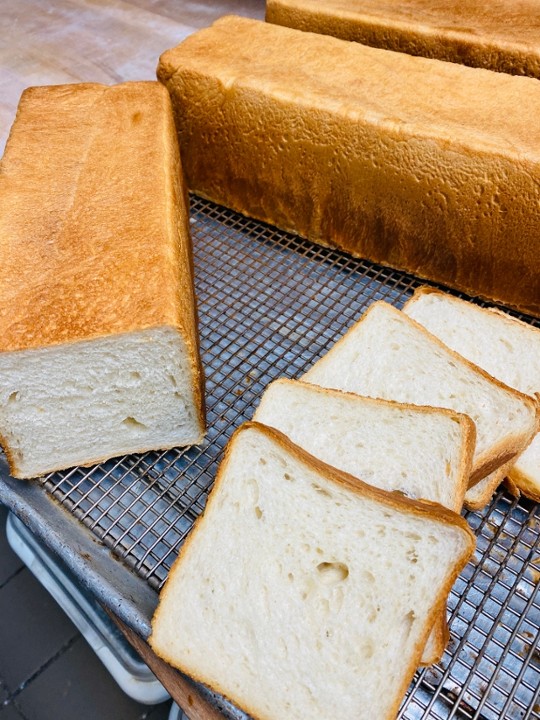 Sandwich Bread 680 grams