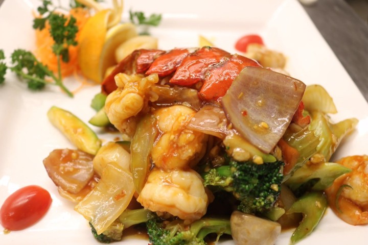 Hunan Seafood Delight