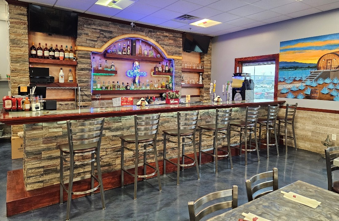 Bonita Mexican Grill 87 paine st suite 6