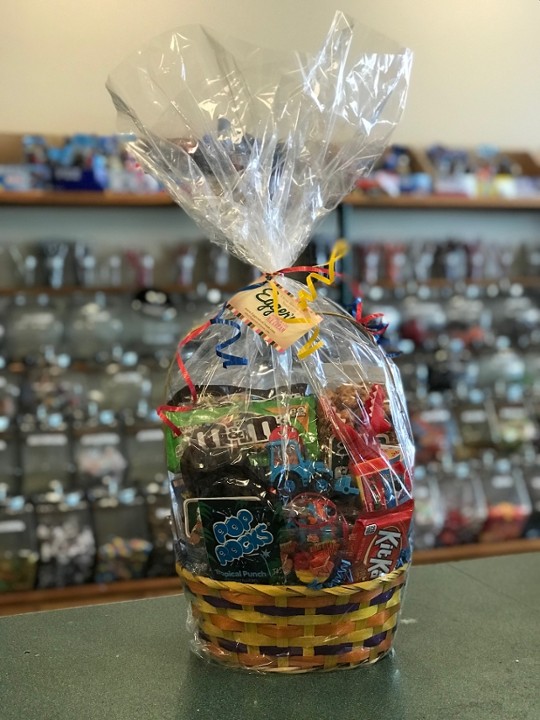 $50 EGGER'S GIFT BASKET