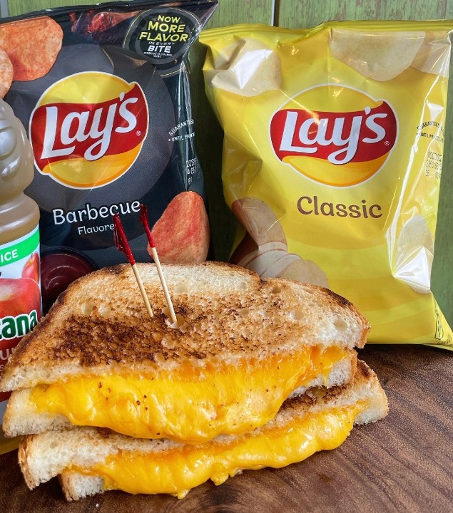 Grilled Cheese Sandwich with Chips