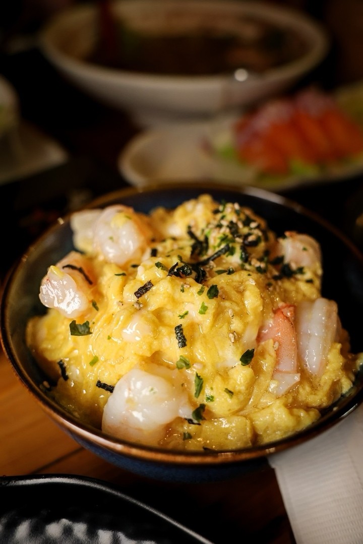 Shrimp creamy omelette