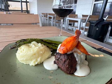 Tortuga's Saltwater Grill