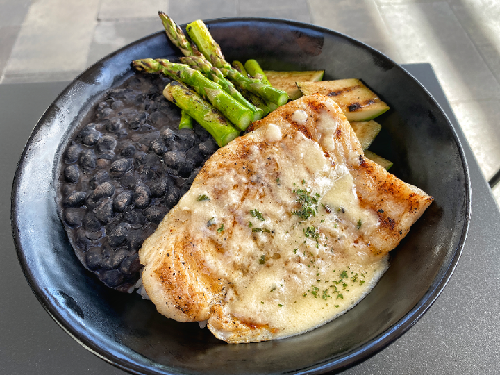 Grilled White Fish Bowl