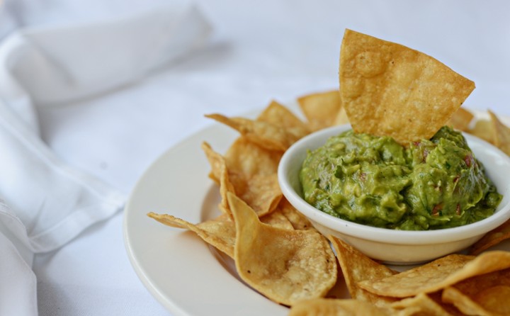 Guacamole Chips & Salsa