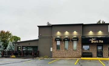 2nd Street Sports Pub 274 Meyers St