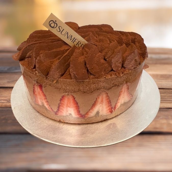 6" Chocolate Strawberry Custard