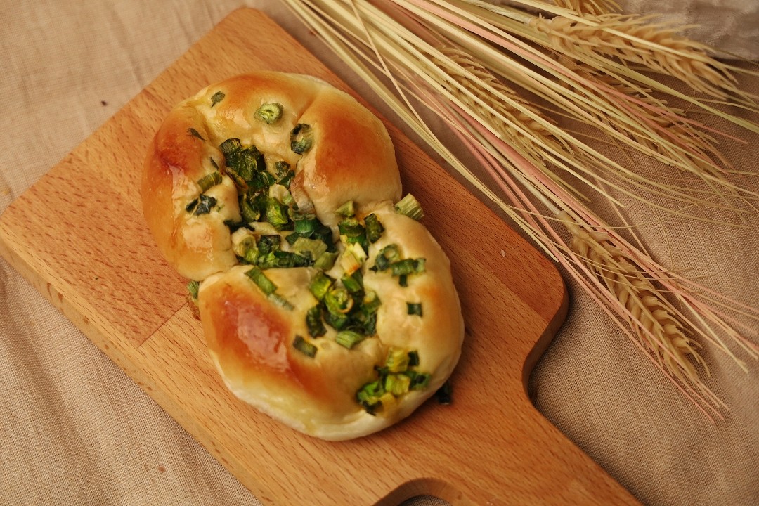 Green Onion Bun