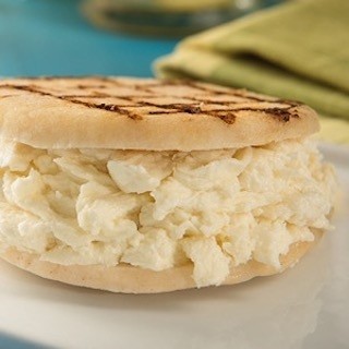 Arepa Queso Guayanes