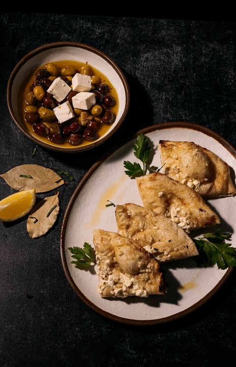 Garlic Feta Pita Bread