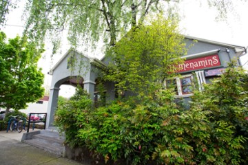 McMenamins Oregon City Pub