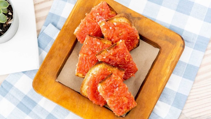 Pan Con Tomate