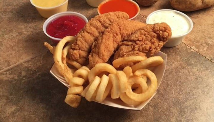 Small All Natural Chicken Tender Basket w/ Fries