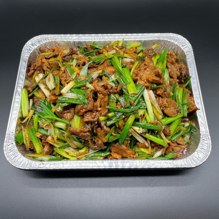 326. Small Lamb & Scallion with Soy Sauce 京葱爆羊肉(小)