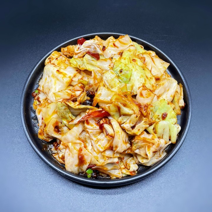 126. Numbing Spicy Cabbage with Black Bean Sauce 小炒手撕包菜