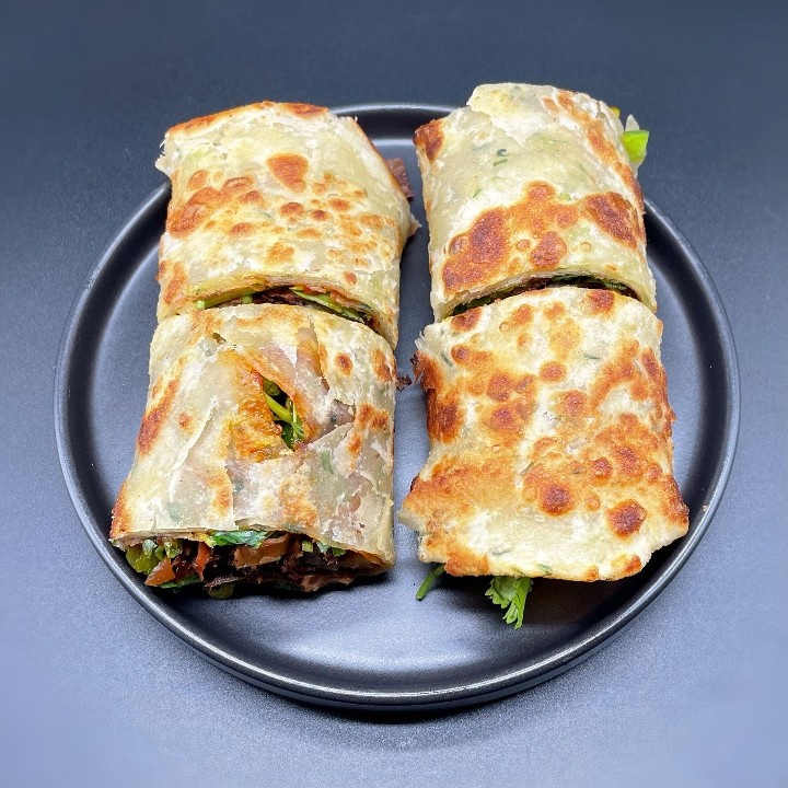 86. Pancake Wrap with Beef Cilantro Green Onions 牛肉卷饼