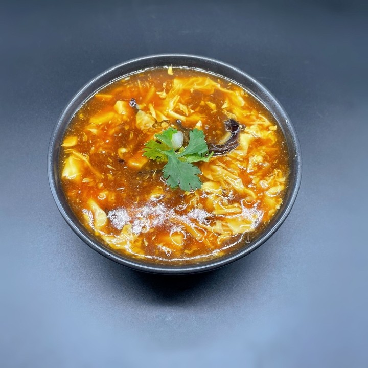 91. Hot Sour Soup with Tofu Egg Bamboo Shoots Fungus 酸辣汤