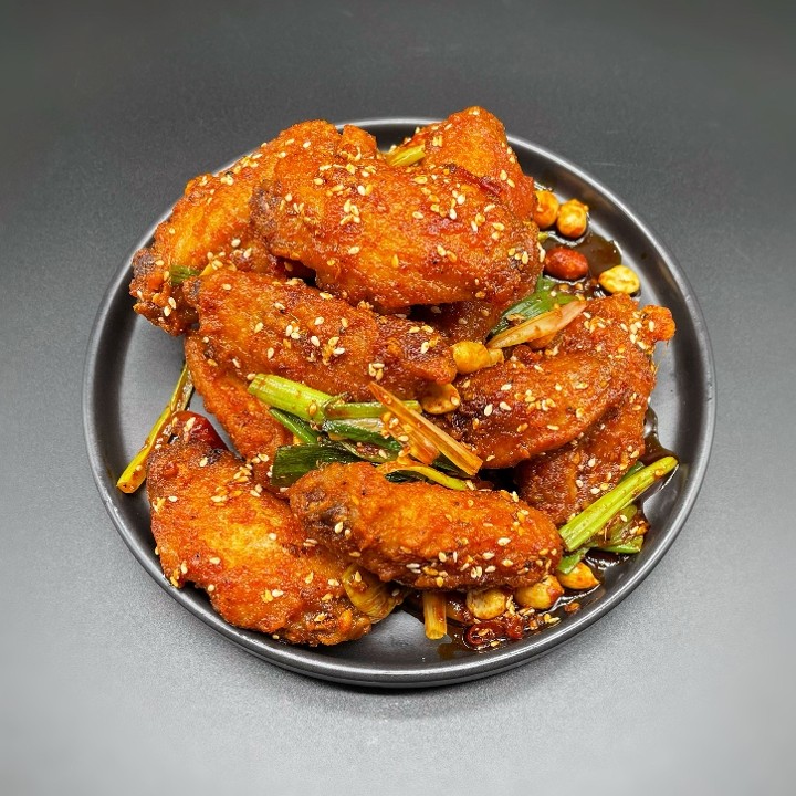 82. Fried Chicken Wings with Spicy Pepper Sauce 蜀味椒香鸡翅