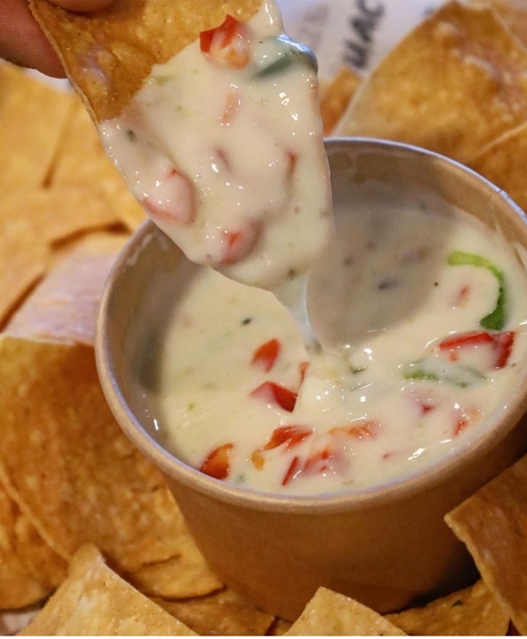 Chips & Queso Blanco