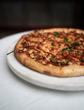 Minya's Pizza