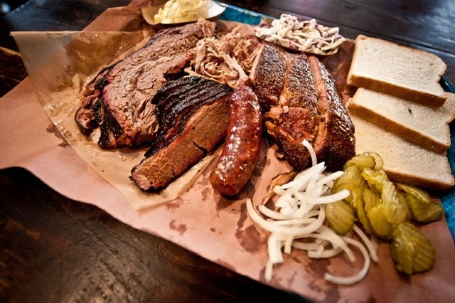 Texas Size BBQ Feast (feeds 10 / Best Value) (not allowed in SKYBAR)