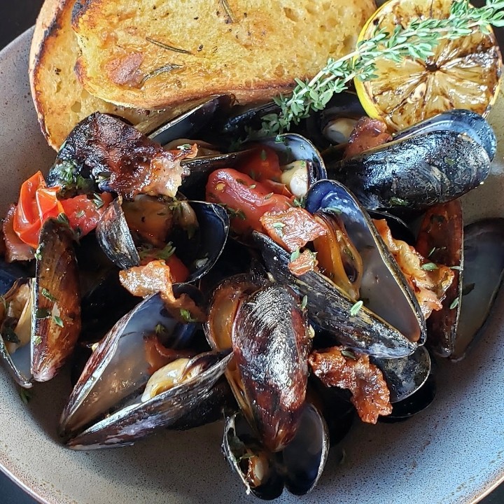 Wood Roasted Mussels