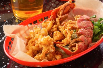 Lovelee Vibes Bar & Grill