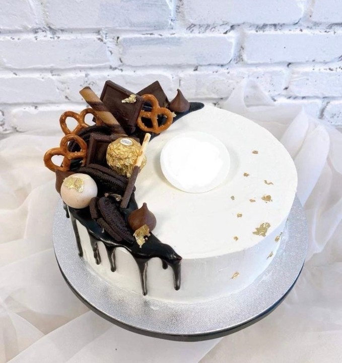 Chocolate Decoration Cake