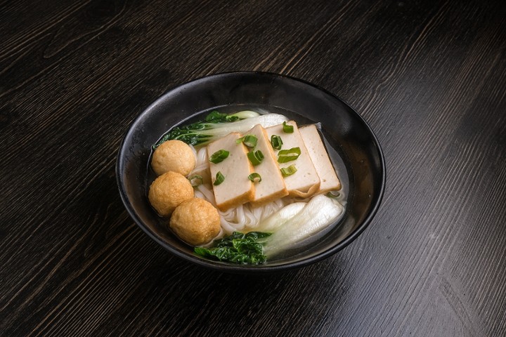 C3 魚蛋湯麵 Fish Ball Soup Noolde