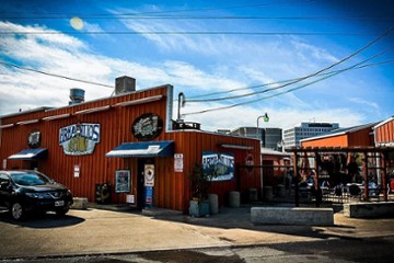 Armadillos Texas Style Burgers - Downtown 1423 McCullough Avenue