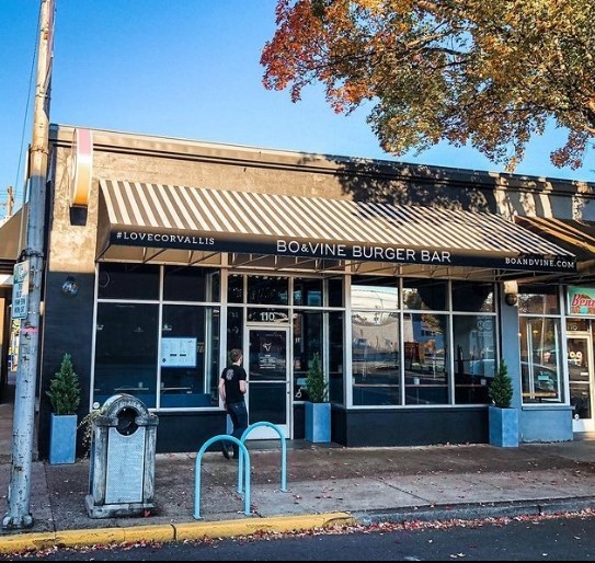 Bo & Vine Burger Bar Downtown Corvallis Rodeo
