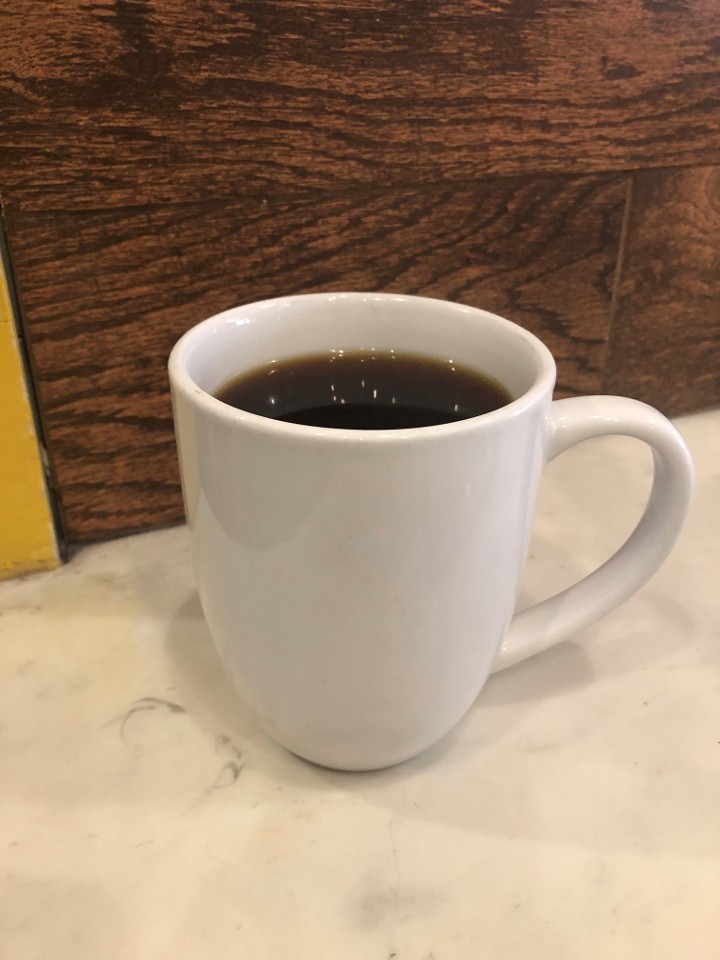 Shoe's Cup and Cork Downtown Leesburg